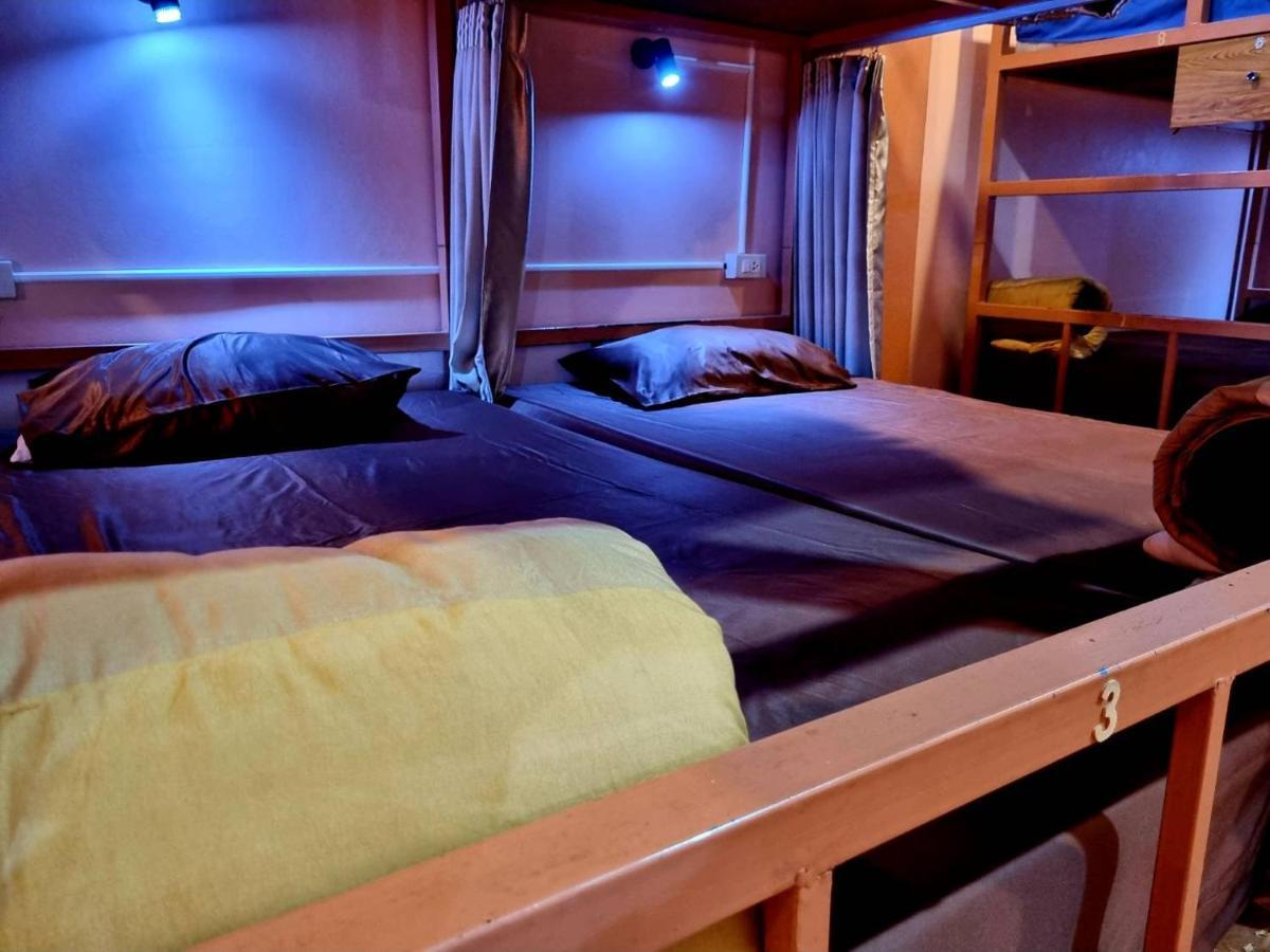 T2B Hostel Chiang Mai Eksteriør bilde