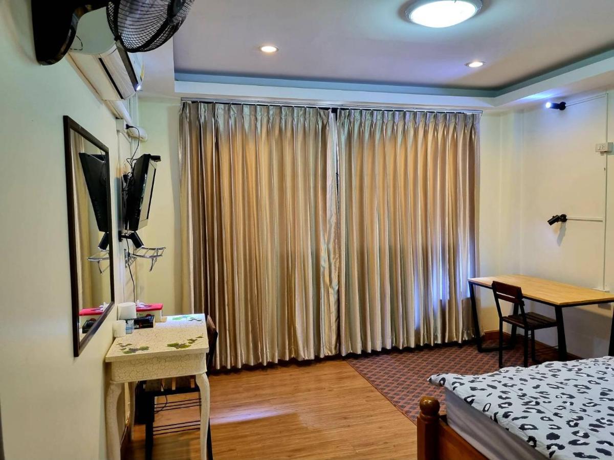 T2B Hostel Chiang Mai Eksteriør bilde