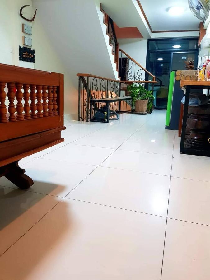 T2B Hostel Chiang Mai Eksteriør bilde