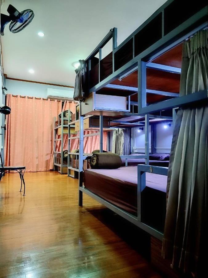 T2B Hostel Chiang Mai Eksteriør bilde